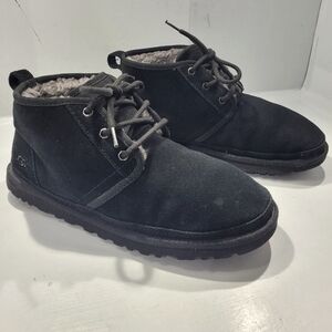 UGG MEN'S NEUMEL BLACK CHUKKA BOOTS SIZE 9 S/N3236